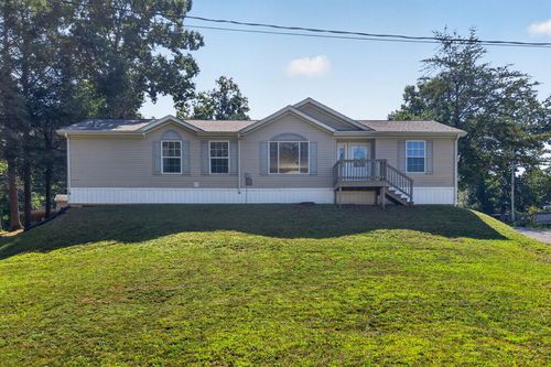 18726 Clarkrange Hwy, Monterey, TN, 38574-3704 | Card Image