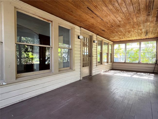 Front Porch | Image 4