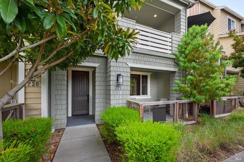 228 Johnson Street, Windsor, CA, 95492 | Card Image