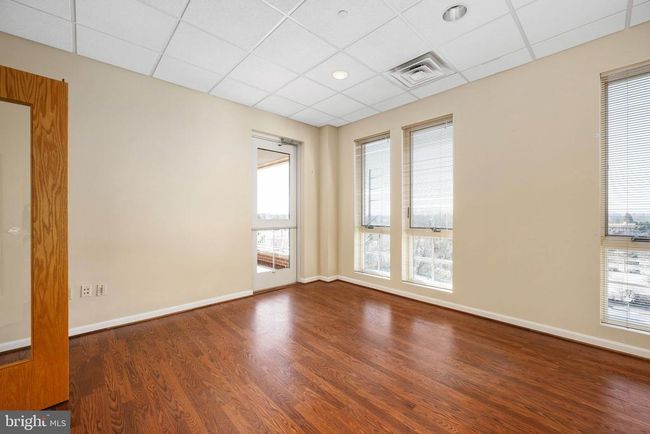 STE-410 - 9255 Center St, Home with 0 bedrooms, 1 bathrooms and null parking in Manassas VA | Image 12