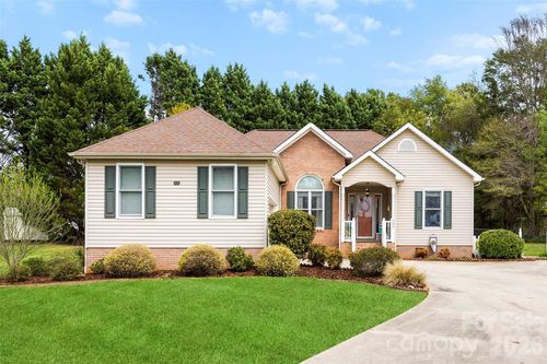 909 Blackburn Ct, Gastonia, NC, 28056-7109 | Card Image