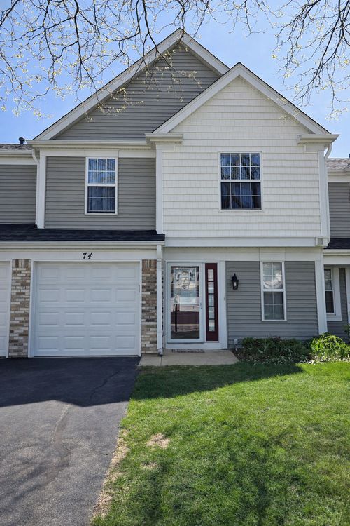 74-74 Marion Ln, Streamwood, IL, 60107-6664 | Card Image