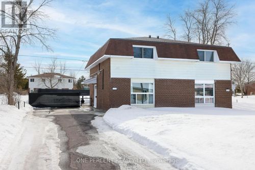 336 Pattie Dr, Carleton Place, ON, K7C2G3 | Card Image