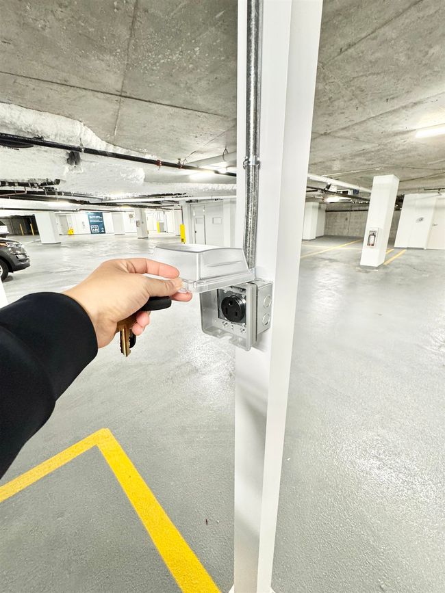 View of parking deck | Image 18