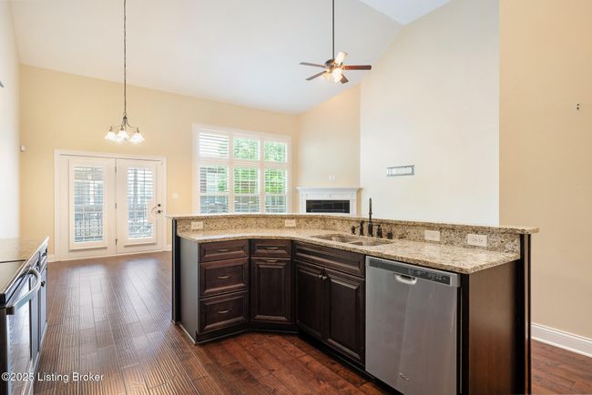4103 Hayden Kyle Ct, Condo with 4 bedrooms, 4 bathrooms and null parking in Prospect KY | Image 16