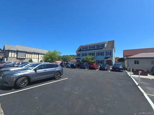 ste-b-218 Main St, Goshen, NY, 10924-2157 | Card Image