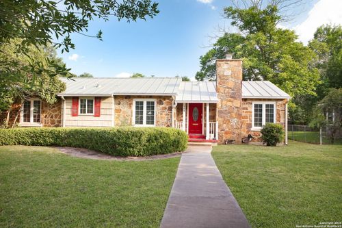 204 E Nottingham Dr, San Antonio, TX, 78209-3327 | Card Image
