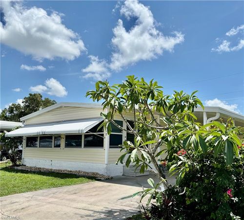 518 Pine Tree Ct, NORTH FORT MYERS, FL, 33917-7413 | Card Image