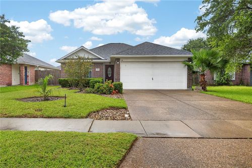 3026 Halifax Dr, Corpus Christi, TX, 78414-4011 | Card Image