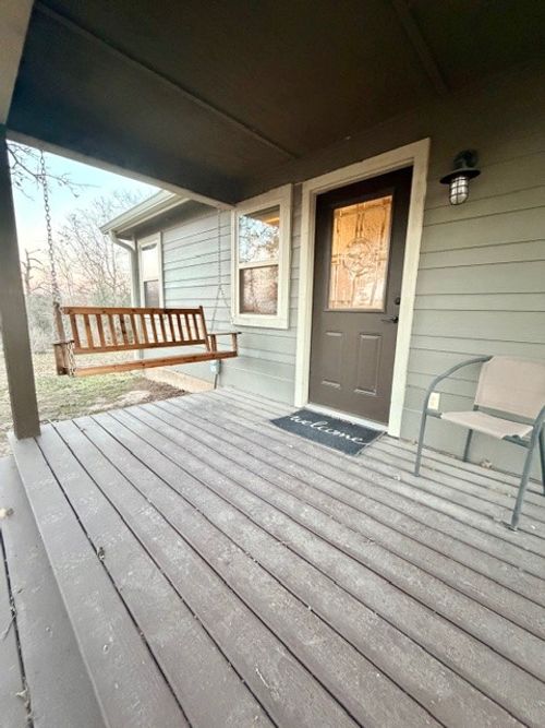 unit-b-520 Leisure Ln, Cedar Creek, TX, 78612-3765 | Card Image