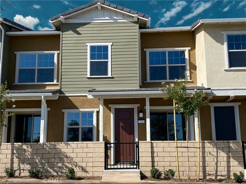 22864 Acoustic Dr, Santa Clarita, CA, 91350-5853 | Card Image