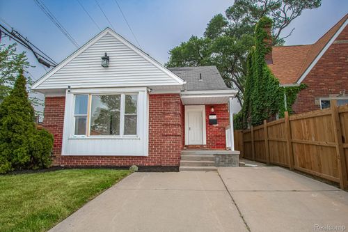 16932 Ward St, Detroit, MI, 48235-4285 | Card Image