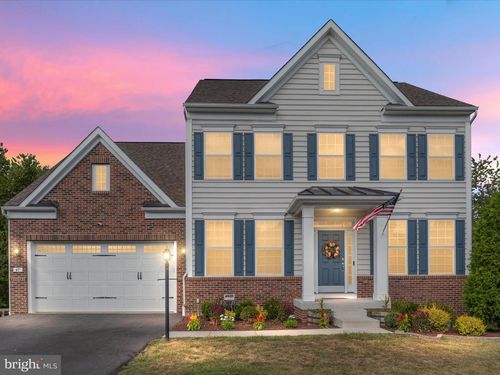 47 Summer Grove Dr, KEARNEYSVILLE, WV, 25430-2908 | Card Image