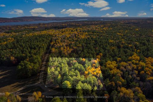 0 Nangor Trail, Westmeath, ON, K0J2L0 | Card Image