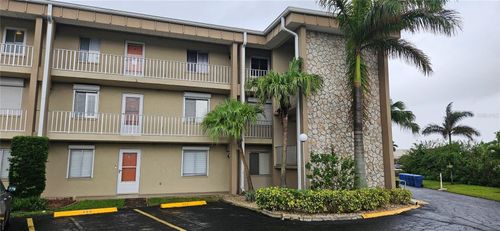 apt-108-2244 Winkler Ave, FORT MYERS, FL, 33901-9130 | Card Image