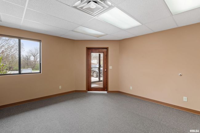 2440 Tech Dr, Home with 0 bedrooms, 0 bathrooms and null parking in Bettendorf IA | Image 7