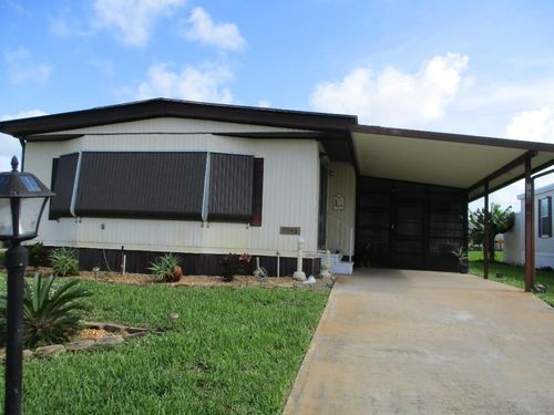 7915 Se Independence Ave, Hobe Sound, FL, 33455-5910 | Card Image