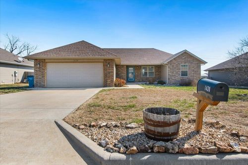 1430 S Tomahawk Ave, Republic, MO, 65738-2751 | Card Image