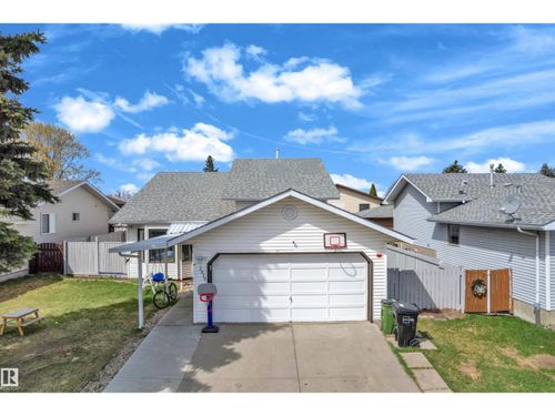 2416 35 St Nw, Edmonton, AB, T6L4M3 | Card Image