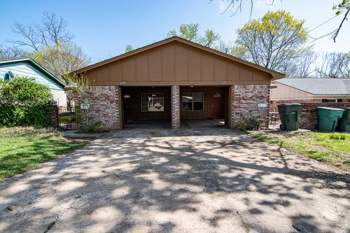 1214 W Hunt St, Sherman, TX, 75092-5149 | Card Image