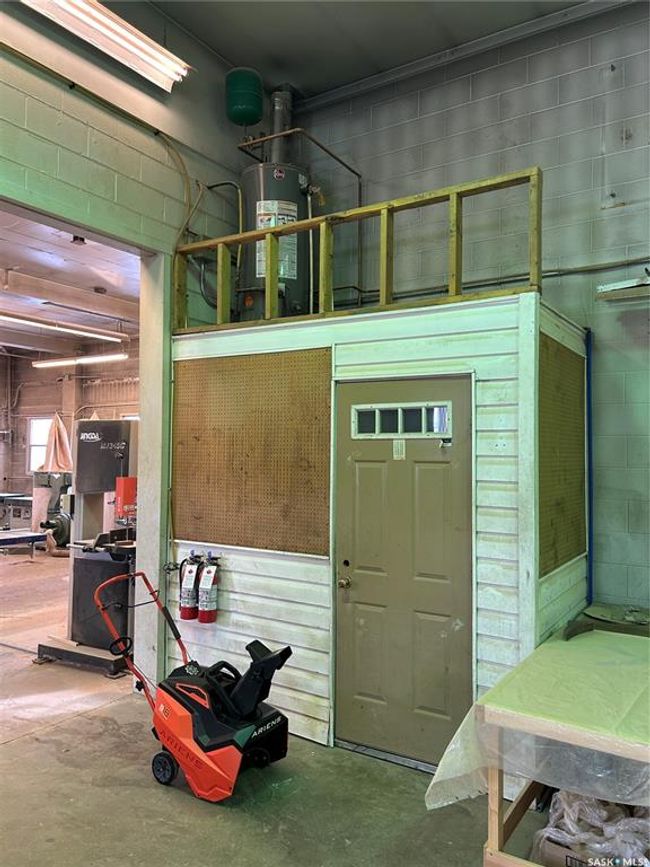 280 Manitoba St W, Home with 0 bedrooms, 0 bathrooms and 30 parking in Moose Jaw SK | Image 30