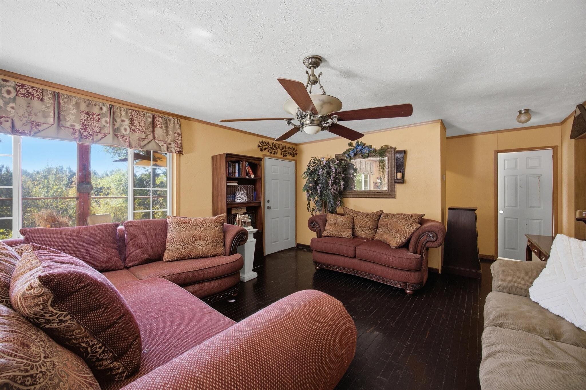 Residential in Calhoun 4