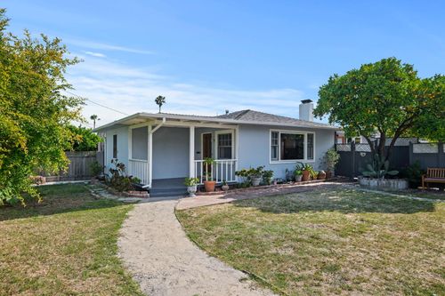 223 Vernal Ave, SANTA BARBARA, CA, 93105-3038 | Card Image