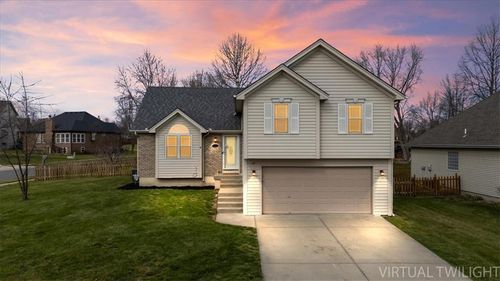 1104 Regency Dr, Kearney, MO, 64060-7598 | Card Image