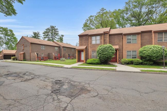 APT-7 - 10 Cianci Ave, Condo with 2 bedrooms, 2 bathrooms and null parking in Plainville CT | Image 34