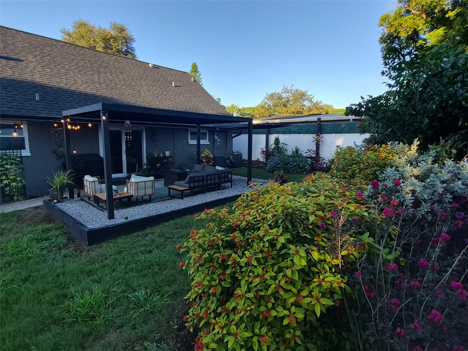 Residential in TARPON SPRINGS 5