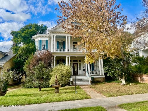 404 S Commerce St, Natchez, MS, 39120-3506 | Card Image