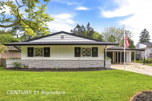 43 Victory Ct, Saginaw, MI, 48602-3119 | Card Image