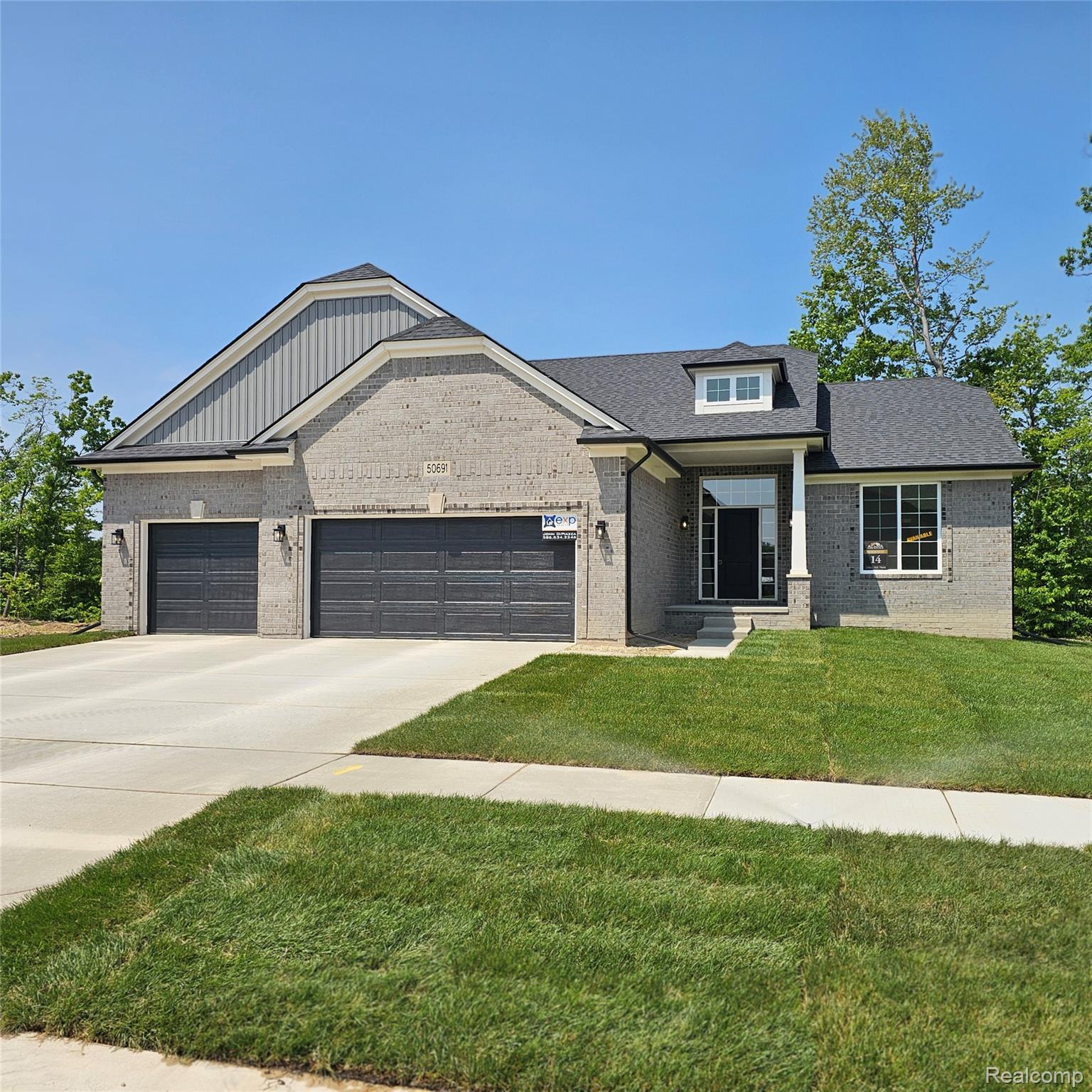 Residential in Macomb Township 3