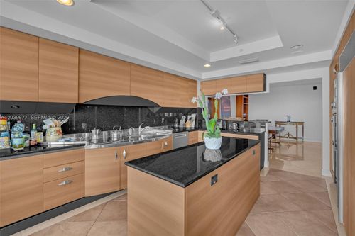 2204-19955 Ne 38th Ct, Aventura, FL, 33180-3431 | Card Image