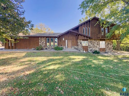 902 N Broadway Ave Avenue, Marion, SD, 57043 | Card Image