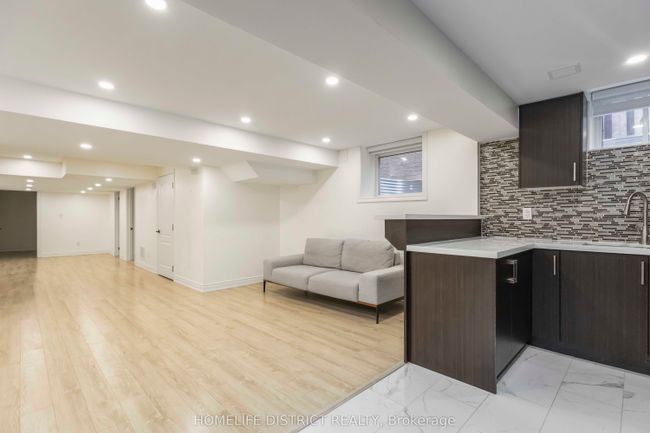 138 Alfred Paterson Dr, House other with 2 bedrooms, 1 bathrooms and 1 parking in Markham ON | Image 9