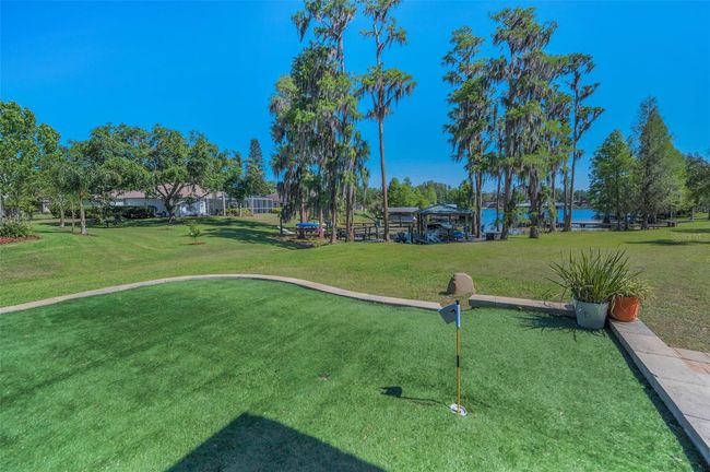 Golf putting green - Views of the Lake | Image 48