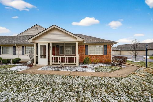 401 Virginia Ct, Pataskala, OH, 43062-5029 | Card Image