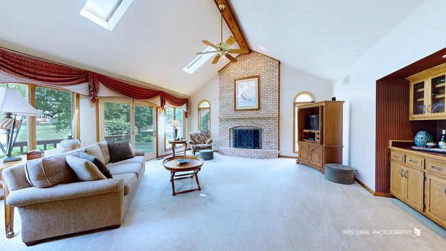 1420 Greenlake Dr, House other with 5 bedrooms, 3 bathrooms and 6 parking in Aurora IL | Image 17