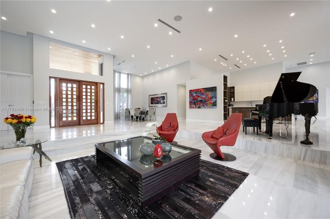 3425 Saddlebrook Ln, House other with 5 bedrooms, 6 bathrooms and null parking in Weston FL | Image 7