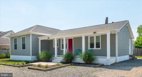 2944 Random Rd, Falls Church, VA, 22042-2219 | Card Image