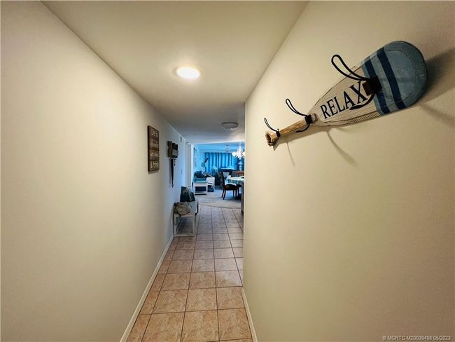 APT-401 - 10044 Ocean Dr, Condo with 3 bedrooms, 2 bathrooms and null parking in Jensen Beach FL | Image 4