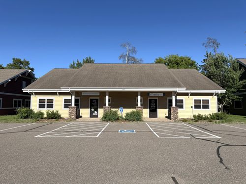 ste-100-13782 Bluestem Ct, Baxter, MN, 56425-8768 | Card Image