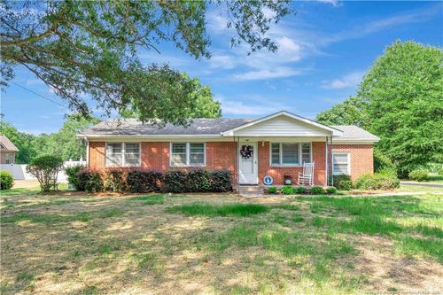 591 E Great Marsh Church Rd, Saint Pauls, NC, 28384 | Card Image