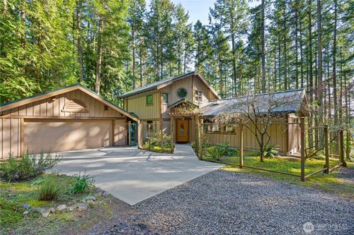 1290 Three Meadows Ln, Friday Harbor, WA, 98250-8185 | Card Image