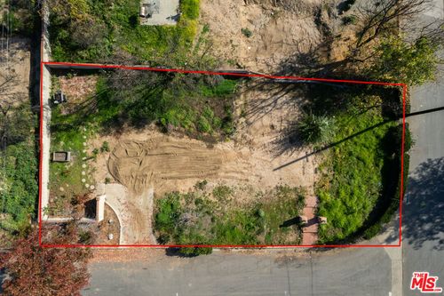 149 Marathon Rd, Altadena, CA, 91001-4453 | Card Image