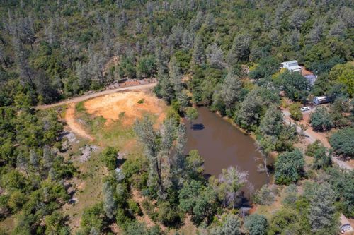 15517 Millie Drive, Redding, CA, 96001 | Card Image