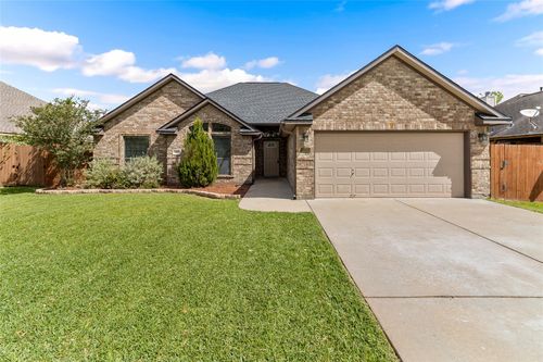 105 Hummingbird Ct, Richwood, TX, 77566-4760 | Card Image
