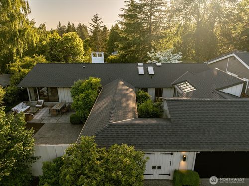 3853 81st Ave Se, Mercer Island, WA, 98040-3532 | Card Image