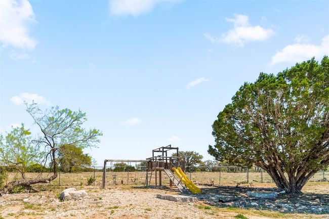 1428 Seven Springs Dr, House other with 3 bedrooms, 2 bathrooms and 5 parking in Junction TX | Image 33